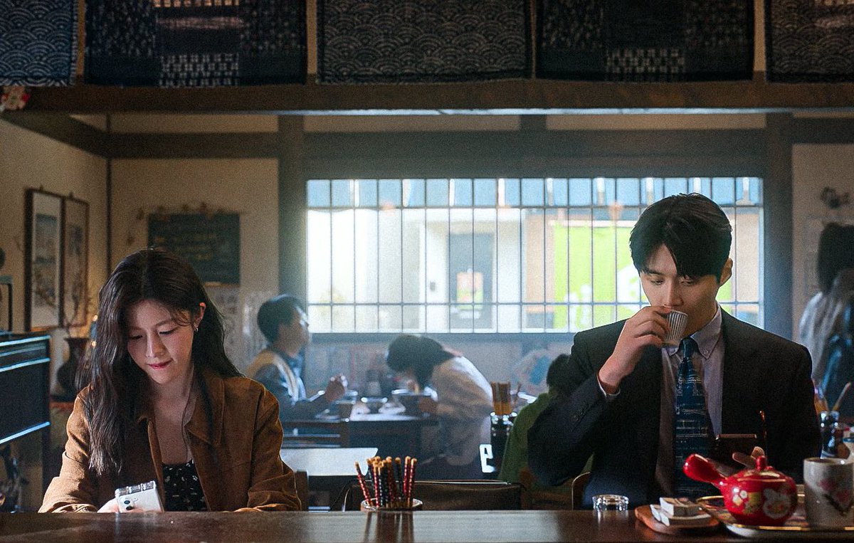 usehuniverse's tweet image. #CanThisLoveBeTranslated is such a breath of fresh air. No childhood trope, no forced connections. just two strangers falling in love💘💖