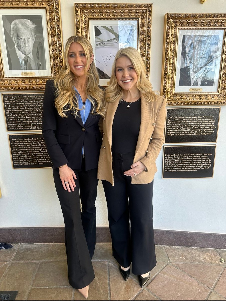 SUBRATA30016572's tweet image. Drop a❤ if you like Riley Gaines and Karoline Leavitt!!🥰