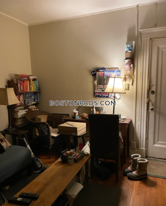 allstonpads's tweet photo. Allston Apartment for rent 1 Bedroom 1 Bath Boston - $2,400: Places go fast, don't miss this one!! https://t.co/clDe5yXKtf #allstonapartments #apartmentforrentinallston https://t.co/yTOhifalnN