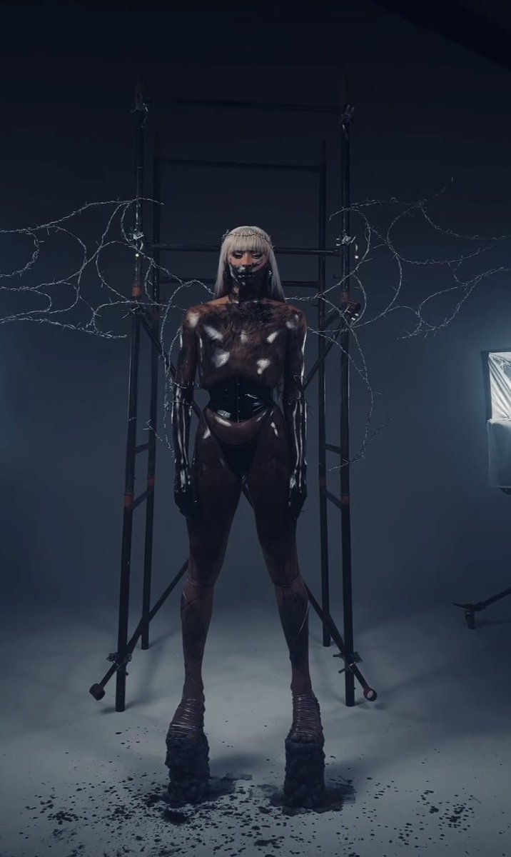 pabllovittarcl's tweet image. GETTING READY                   TO MAKE HISTORY