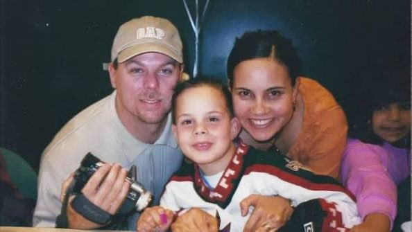 HKYJersey's tweet image. 20-years-ago today Alexander Ovechkin scored the “impossible goal” vs the Phoenix. A young Auston Matthews was in attendance as well as Wayne Gretzky behind the bench for the Coyotes.