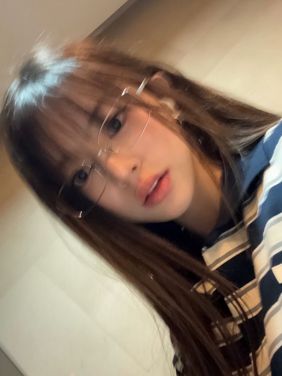 iridescentroses's tweet image. ️

Who’s ready for today’s concert? 🙋‍♀️ I’m in Manila right now!

️