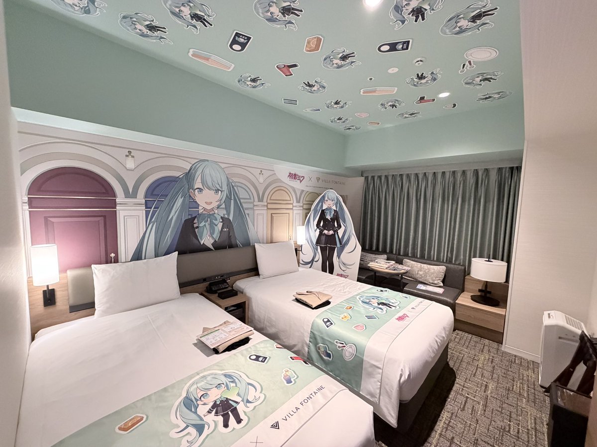 timeblind_'s tweet image. 是服务员小姐miku！
#羽田空港 
#初音ミク