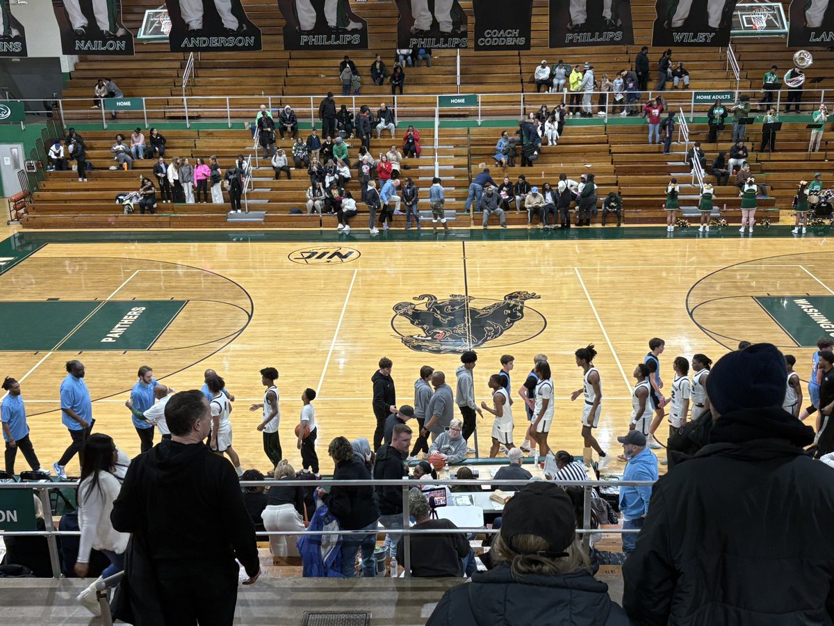Shout out to <a href="/SJhoopsquad/">SB Saint Joe Basketball</a> for posting triple digits in tonight’s win.