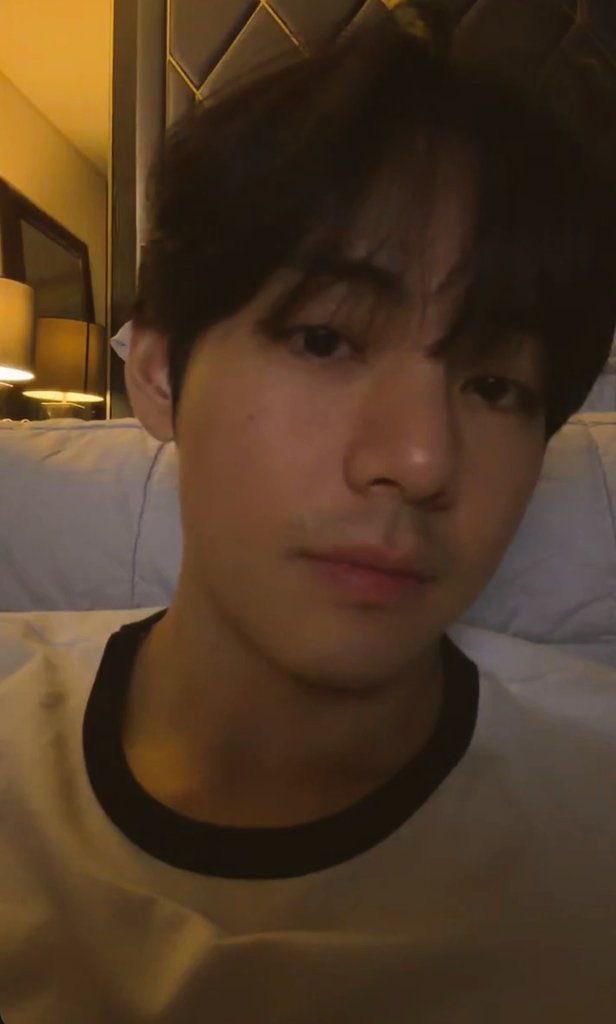 thvgaIlery's tweet image. 