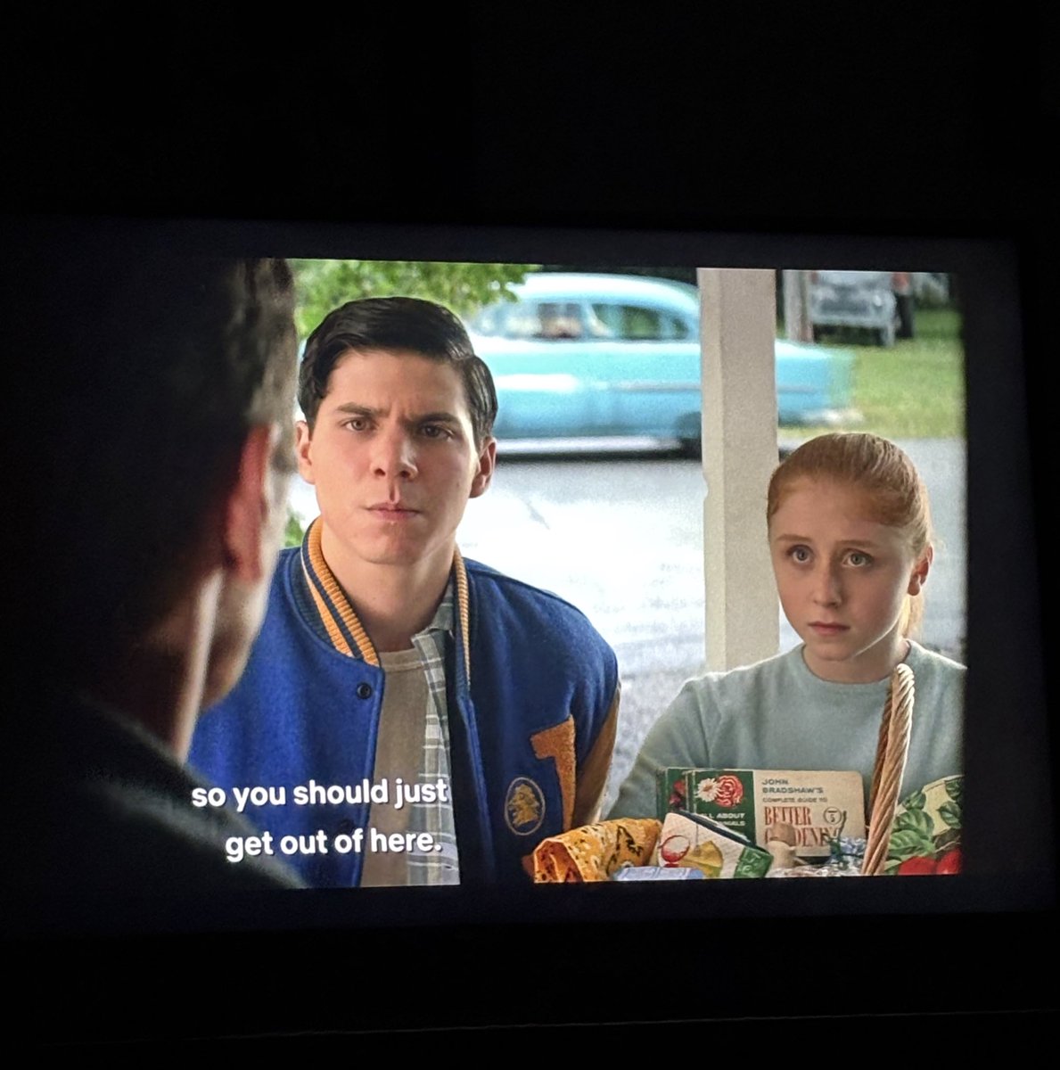 huewarning's tweet image. THATS DEAN AND THEM