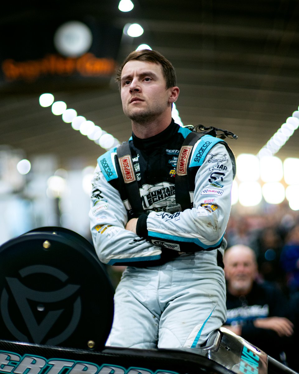 Logan Seavey tweet media