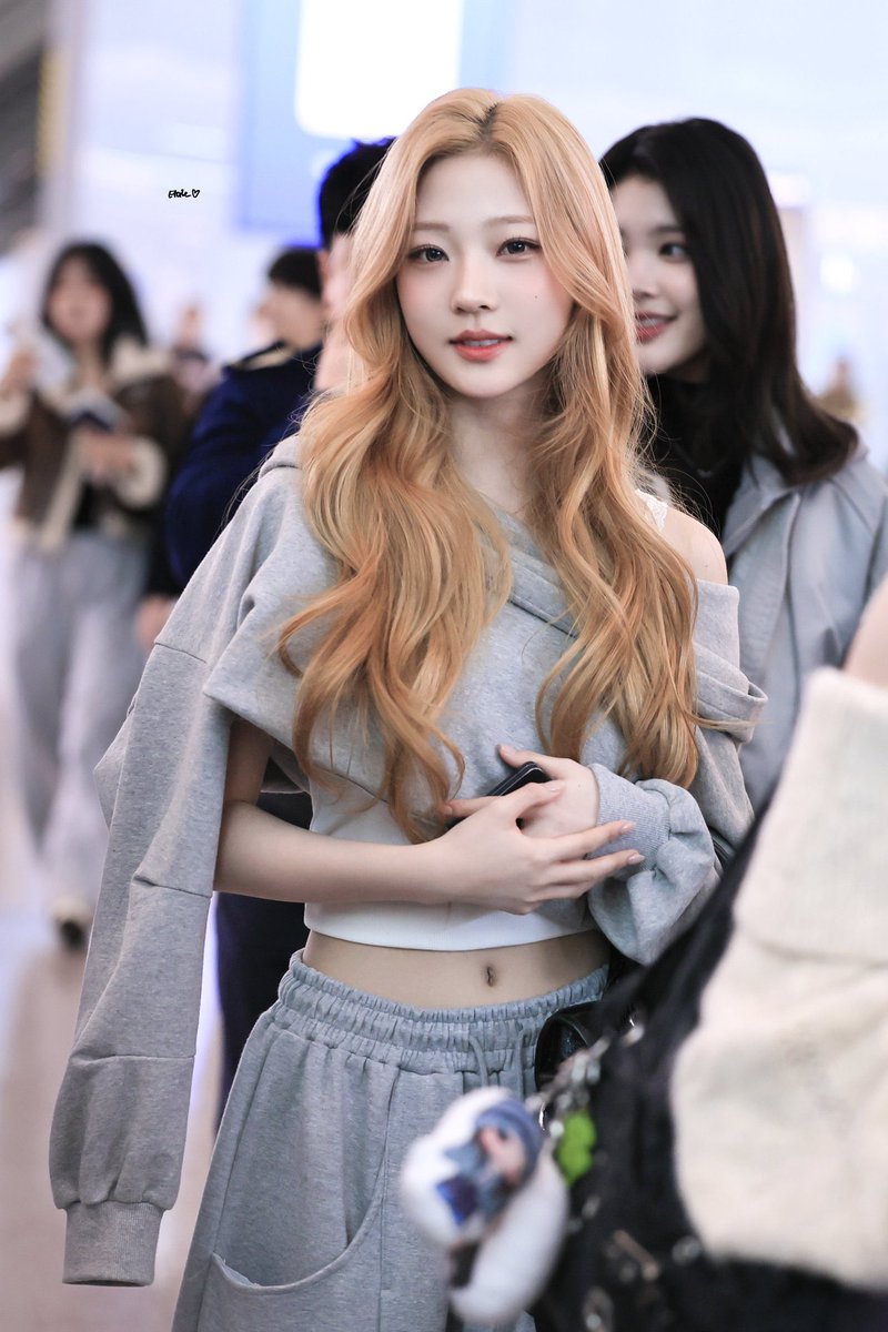 비니.. tweet media