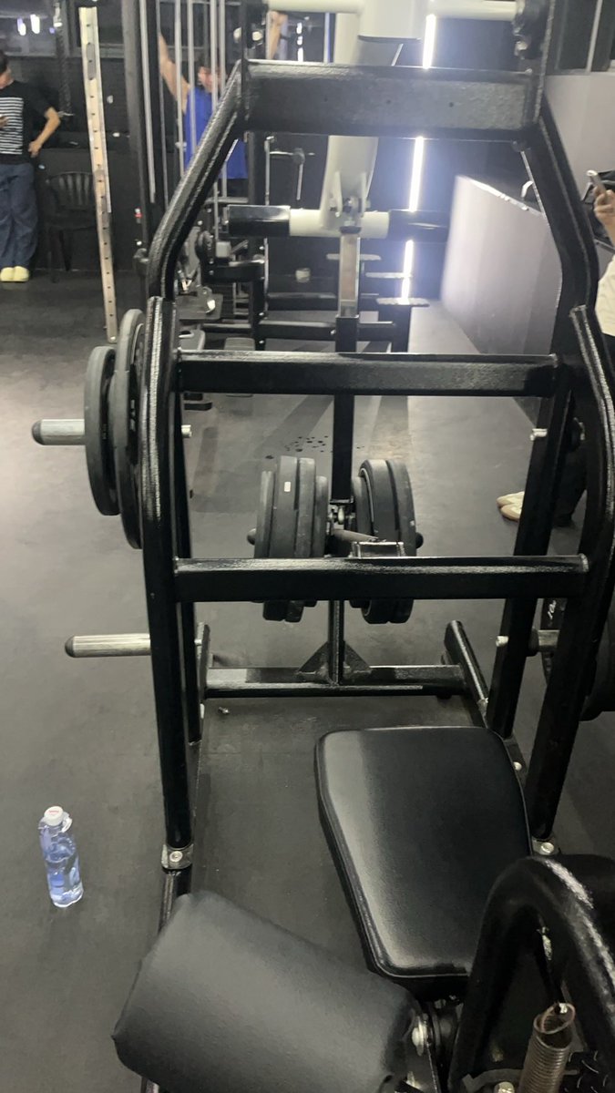 kylegeeks's tweet image. 再见健身房