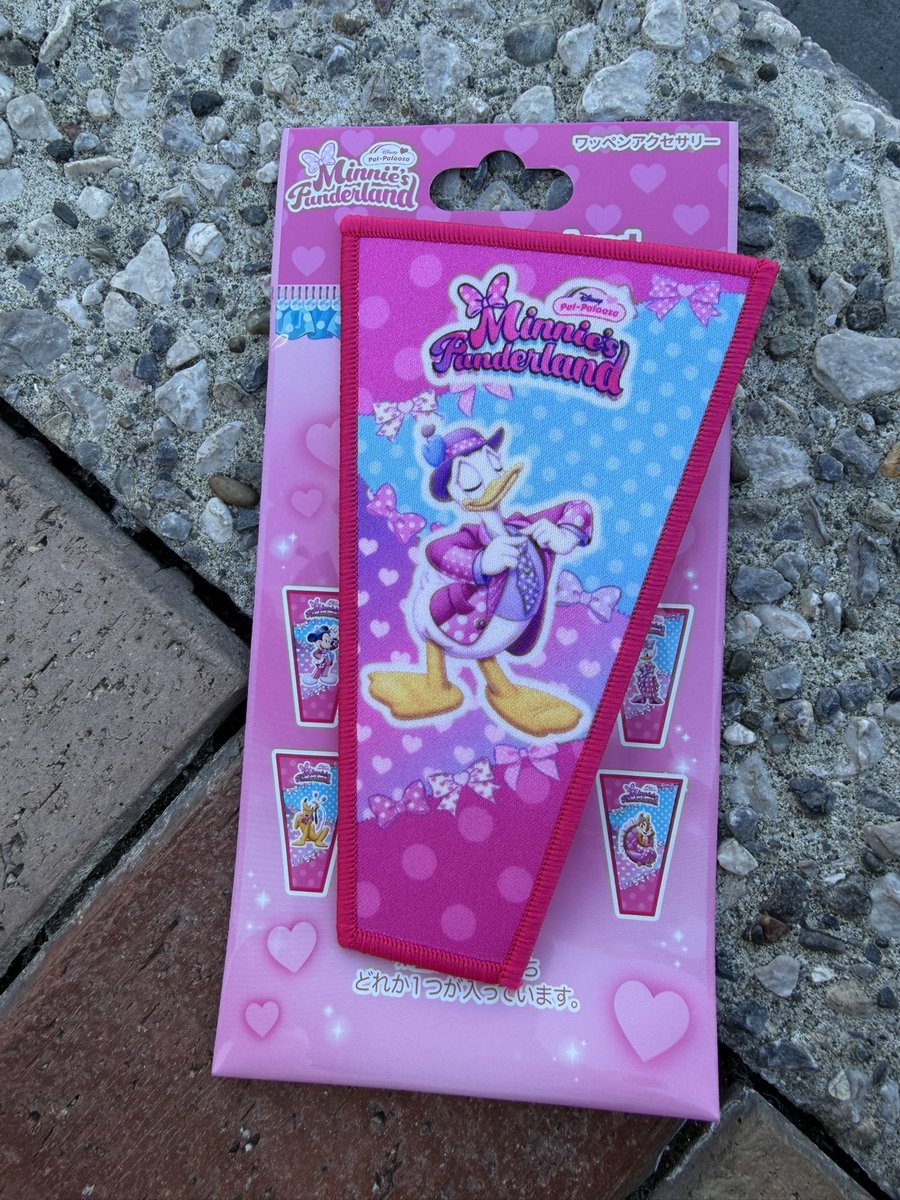 popmart_s's tweet photo. ミニーパルパルーザ
ミニーファンダーランド
ミニパル
ワッペンアクセサリー　交換

譲　ドナルド
求　デイジー

本日ランド内手渡しで交換して頂ける方を探しています。
よろしくお願いします。 https://t.co/aQrg6xqWQd
