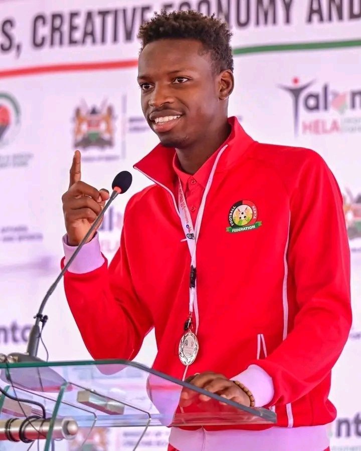 vumaSPORT's tweet photo. Kenya U20 captain Amos Wanjala is set to play his football at the iconic Mestalla Stadium, Santiago Bernabeu, Camp Nou among others, after joining LaLiga club Valencia. https://t.co/657cZ9gttI