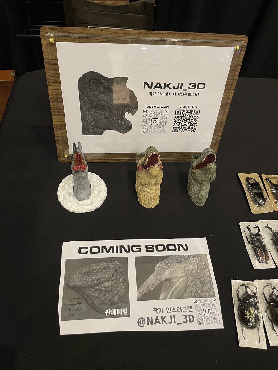 전시 재시작! 혹시 오늘 오시거나 다음주 목요일날 오시는분들 계시다면 꼭 연락 주세요! 인사 해드릴게여!