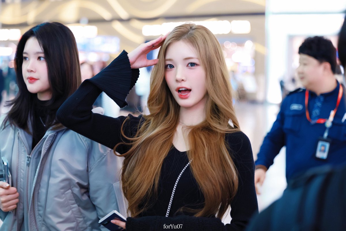 foryu_07's tweet image. 250117 ICN 🛫 #유하 #YUHA

#Hearts2Hearts #H2H  #하츠투하츠 #하투하 #유하람