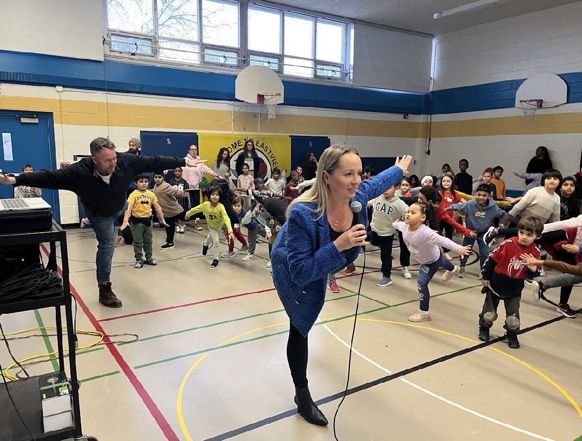 Mary Sanders tweet media