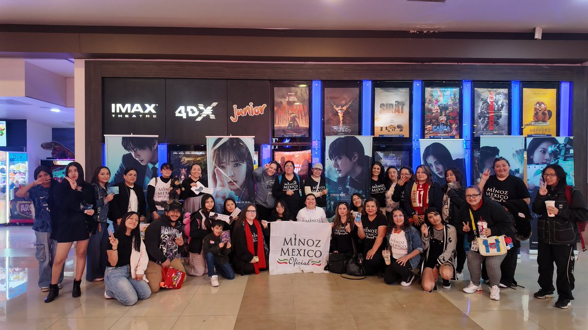 ¿Con quién la viste en Cinépolis? Acudí a 5 funciones con la familia Minoz México Oficial. Y tú? Comparte cómo vivieron la experiencia juntos 🥳 #LectorOmniscienteLaProfecía #LeeMinHoEnCinesMX <a href="/ActorLeeMinHo/">Lee Min Ho</a>