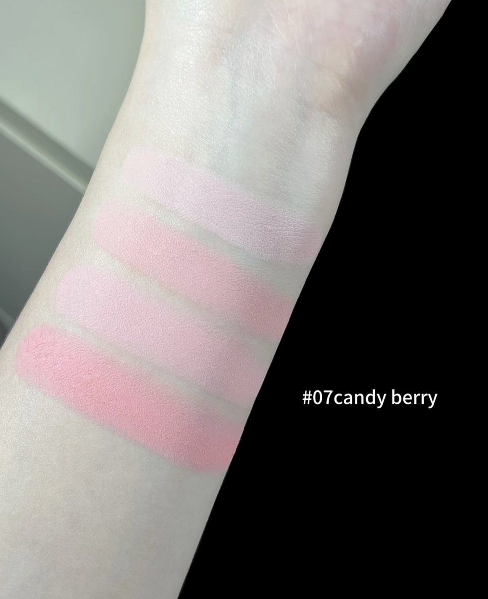 shopfankpop's tweet image. (พร้อมส่ง)
Dasique Blending Mood Cheek Ice Cream Collection

ปกติ 750 บาท

🔥ลดเหลือ 320 บาท🔥

Exp;ปี2028 ใช้ได้นานค่า~💖

มี 3 เบอร์
07 Candy Berry = 2 ตลับ
08 Blueberry Sorbet = 3 ตลับ
09 Almond Vanila = 20 ตลับ

บลัช 4 ช่อง โทนสีสามารถใช้ได้ใน Everyday look…