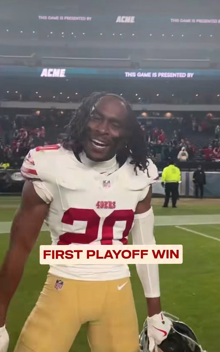 CoachReagins's tweet image. It was exciting watching @upton_5tout &amp;amp; @D_JAMISON5 living out their dreams and representing  @texashsfootball in the @NFL playoff ! 
#HardWorkPaysOff💯 #Eastside #LBlock