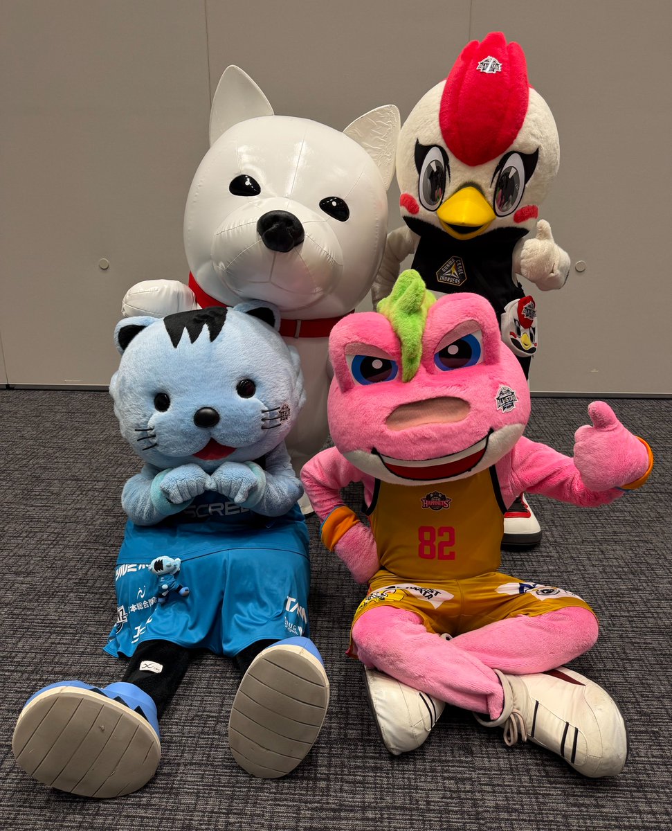 🏀2日目スタート😍 ╰━ V━━━━━━━╯ りそなグループ Bリーグ