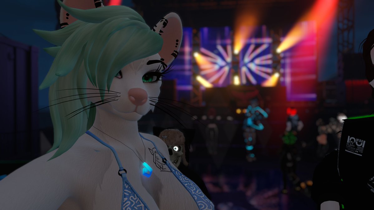 #SlyFest is absolutely popping off ~