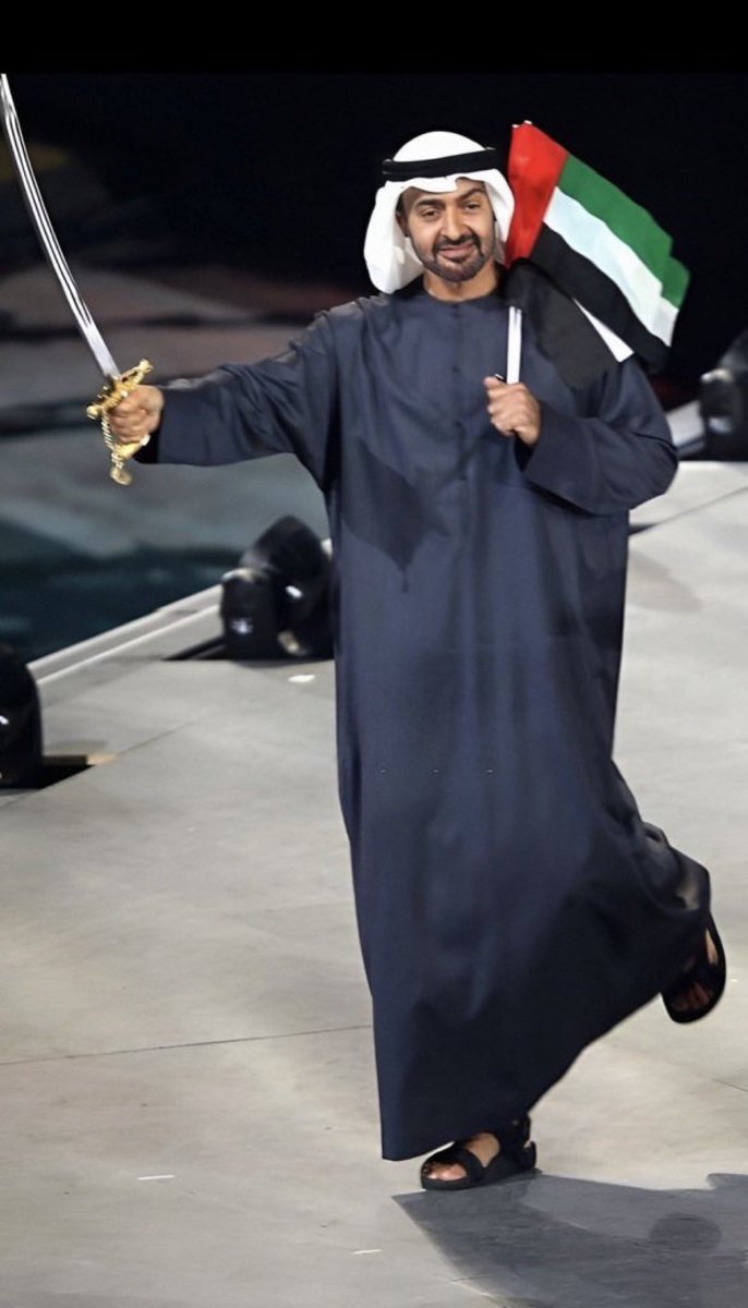 MohamedNajeeb_5's tweet photo. لك السمع والطاعة
ولك منا أرواحنا تفديك

صباحك خير
يازعيم الشرق والغرب
وكل الجهات الأربعة
#عاش_الوطن🇦🇪
#عاش الزعيم https://t.co/WwcyG41Cys