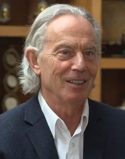 🚨 TONY BLAIR WILL JOIN TRUMPS "GAZA BOARD OF PEACE" WHITEHOUSE CONFIRMS

The former UK prime minister is to sit alongside US Secretary of State Marco Rubio, special envoy Steve Witkoff and Mr Trump's son-in-law Jared Kushner as members of the 'Founding Executive Board'.