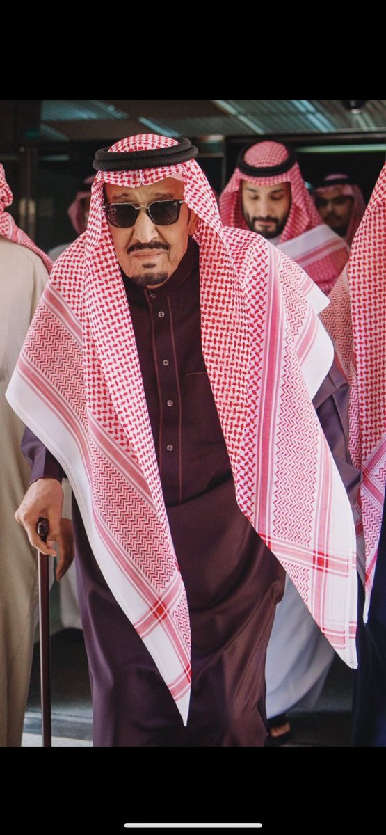 #خادم_الحرمين_الشريفين

حفظ الله #خادم_الحرمين_الشريفين 
وألبسه لباس الصحة والعافية.