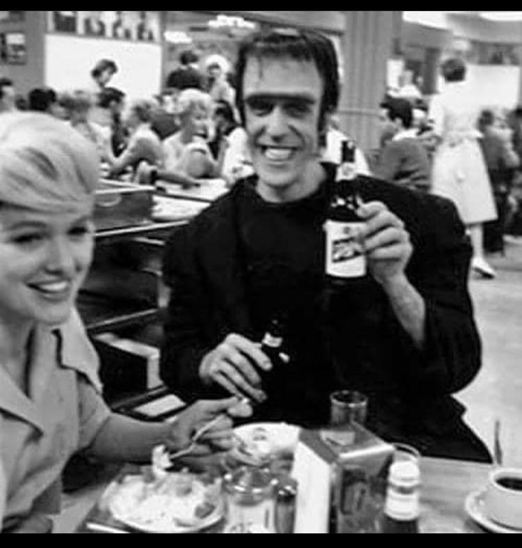 The wonderful Fred Gwynne looking Schlitz-faced during a break from filming The Munsters.