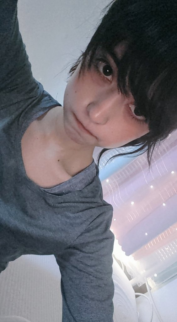 プカラ tweet media