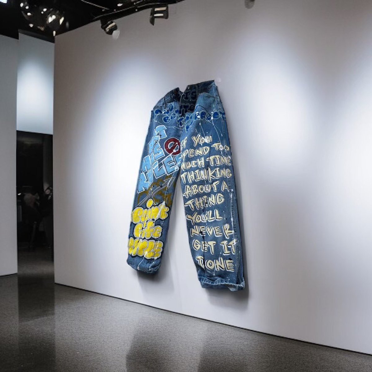 中野ブロードウェイ コート kaya リメイク ペイント 古着屋【KAYA