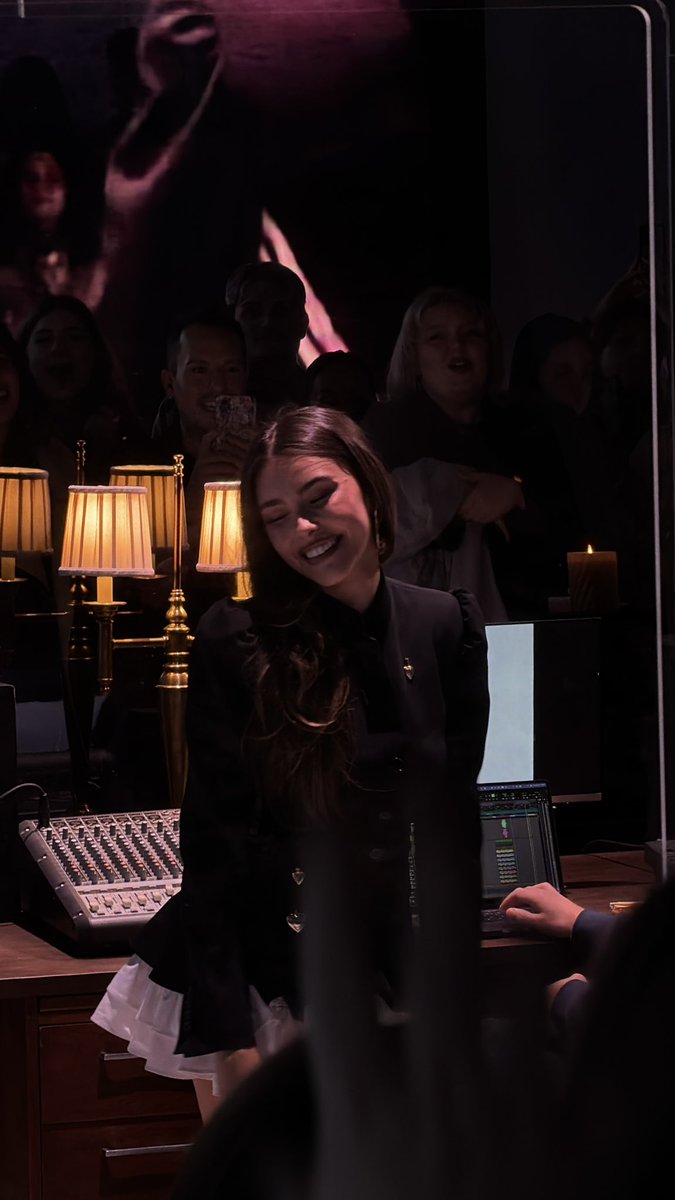 lucivenchy's tweet image. my love love love love love