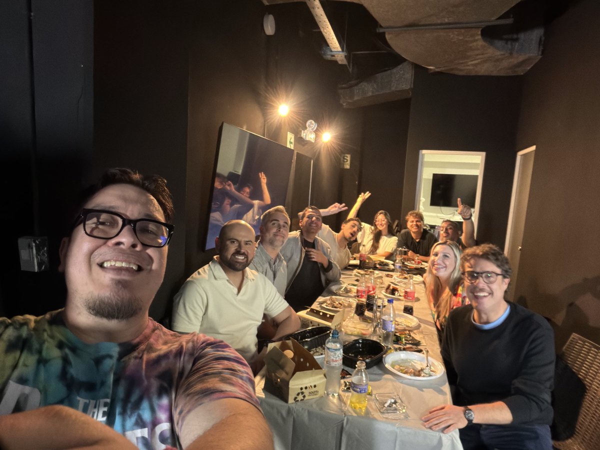 Franco Escamilla tweet media