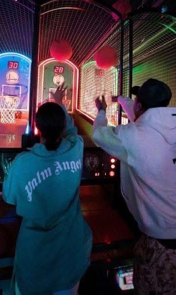 layxsnv's tweet image. My type of date😩