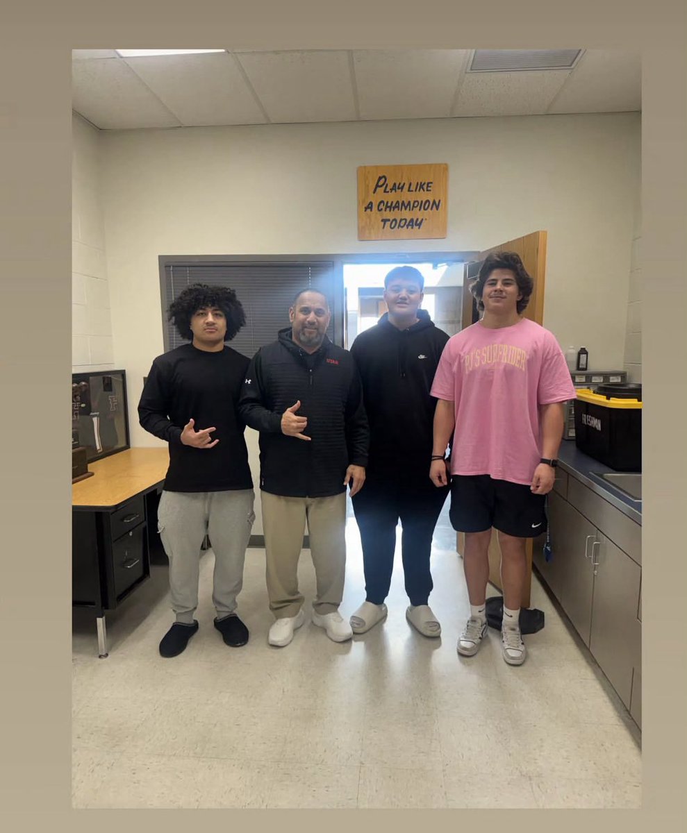 ElwayAiono's tweet image. @Utah_Football 
Thank you for the visit! 

@HHSMustangFB @coachrickards 
@FilisiFilipe @KEMPER_4