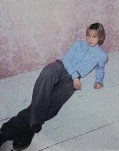 jimin_lil_devil's tweet image. OMGGGG PARK JIMIN???????? 😳😳😭😭😭😭😭😭😭