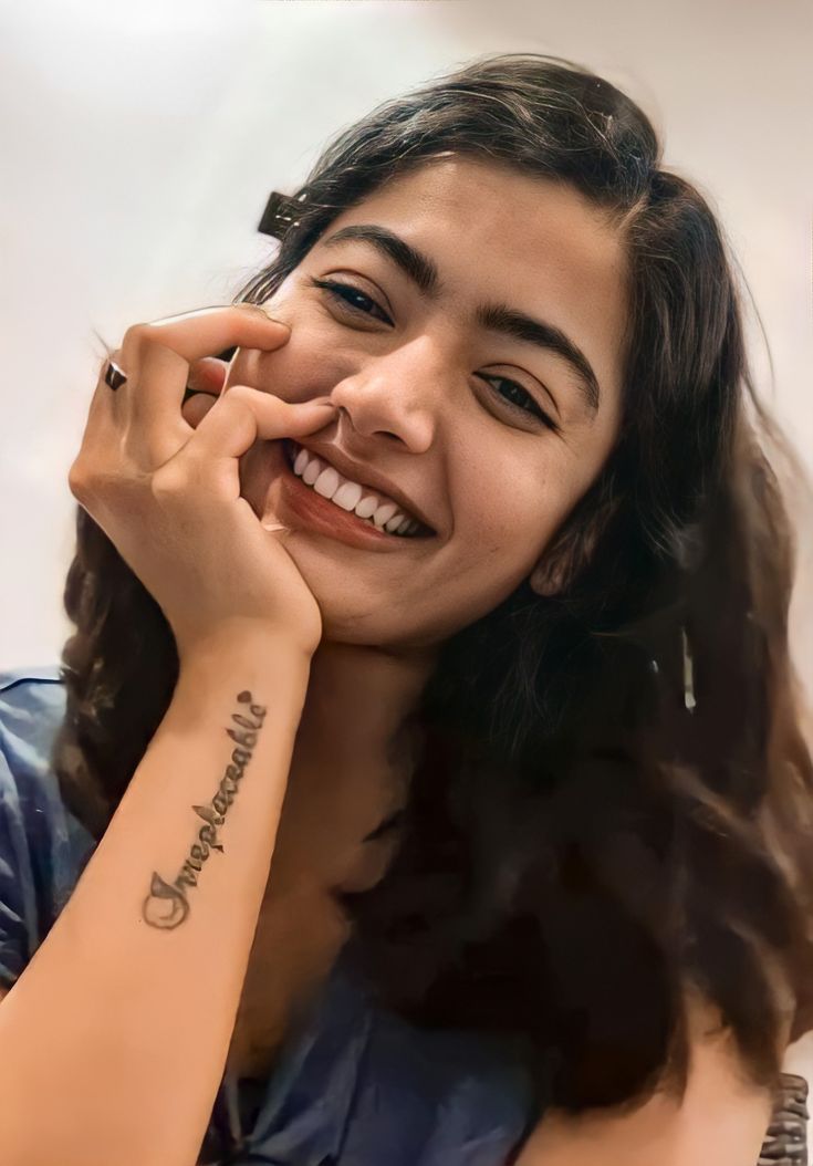 You called yourself a straight bull
Now you are kneeling down and sucking my balls and your girl says 
This is the sissy lover i fell in love with 

You have all my heart when I spread my legs only to your bull my love