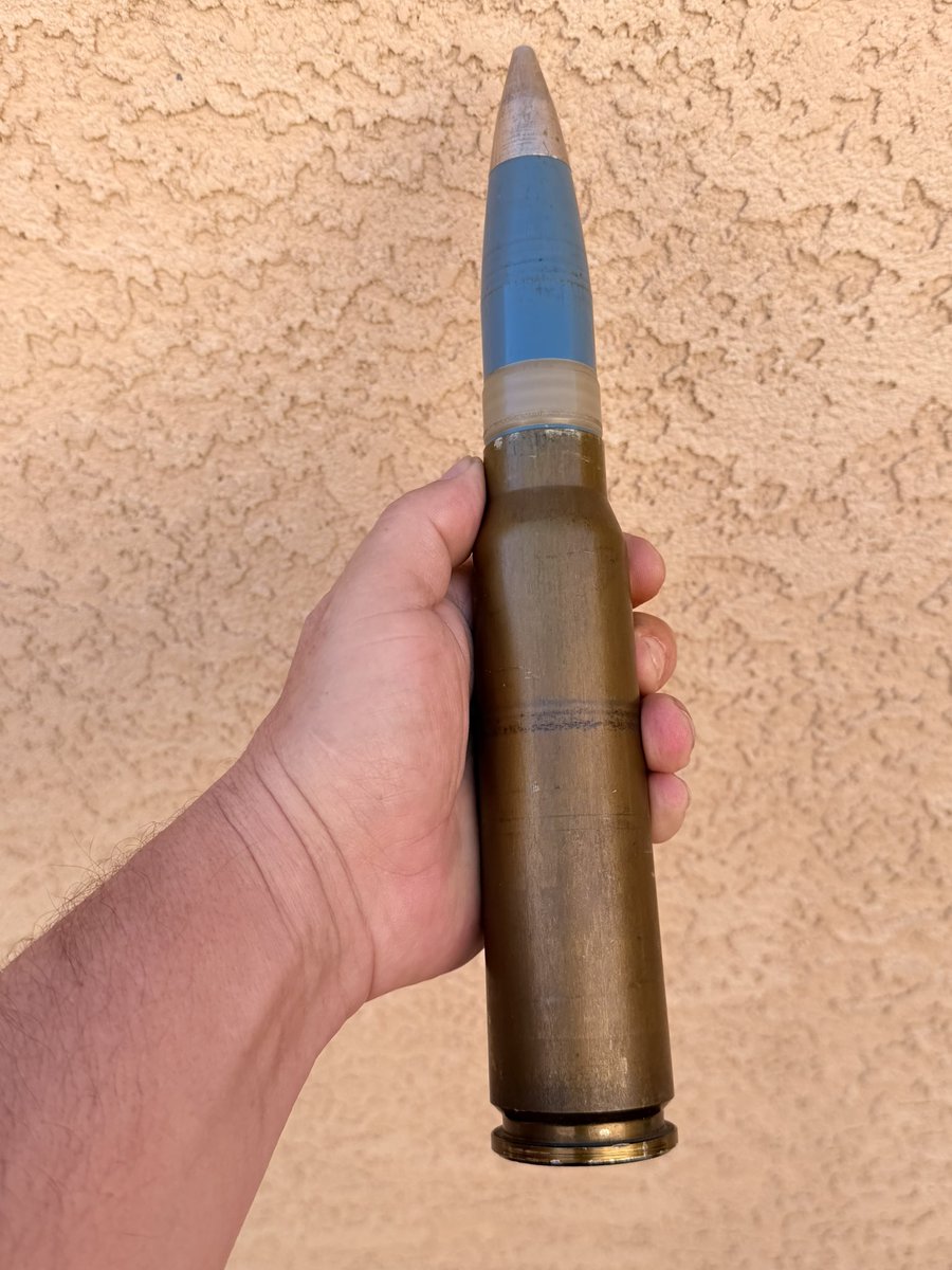 SilverCrusader tweet media