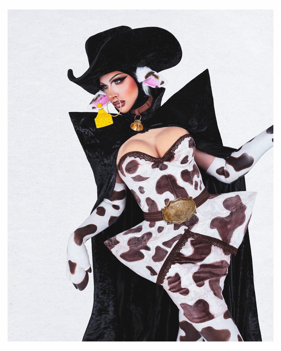 Holy cow!! 🐮 Photos by Branden Marcus  Outfit by Shanita Blunt