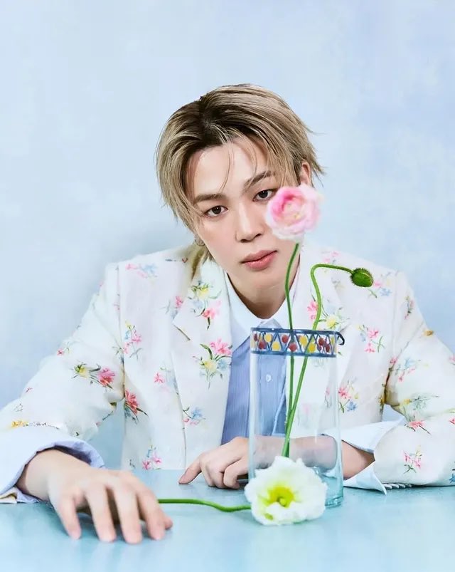 jmchartsmaster's tweet image. Jimin topped the individual memeber Boy group Brand Reputation ranking for January 2026 with a positivity ratio of 91.87%.

he is the only idol to top the BR rankings for 35 consecutive months and overall 56 months.