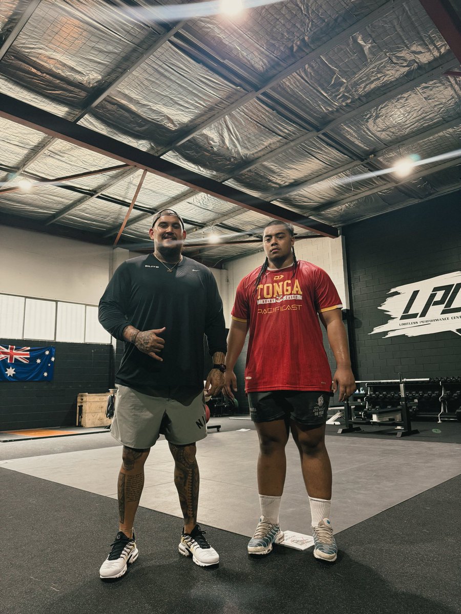 Jesse Williams tweet media