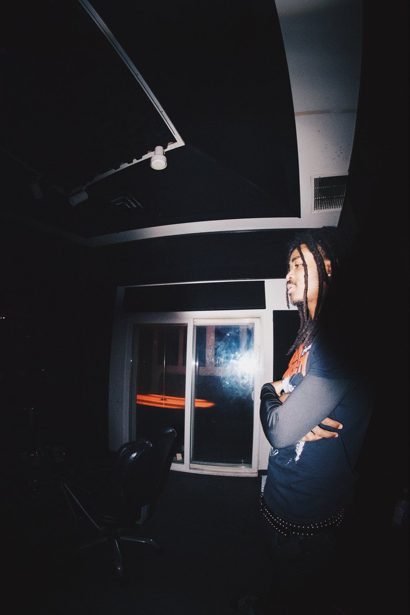 Tay2Rare's tweet photo. still ⭐️ https://t.co/aLjLTFq9v4