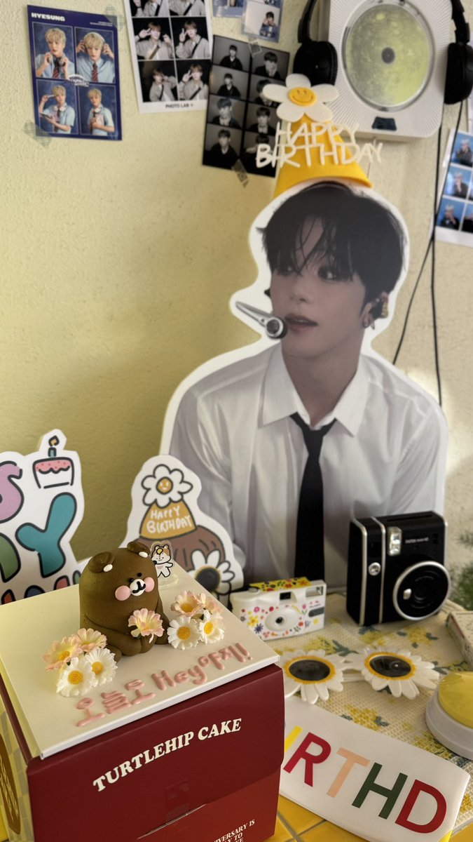 vvs_an's tweet photo. 第二天開始🐹💛

#hey_hs_corner https://t.co/WBBwbmrkG7
