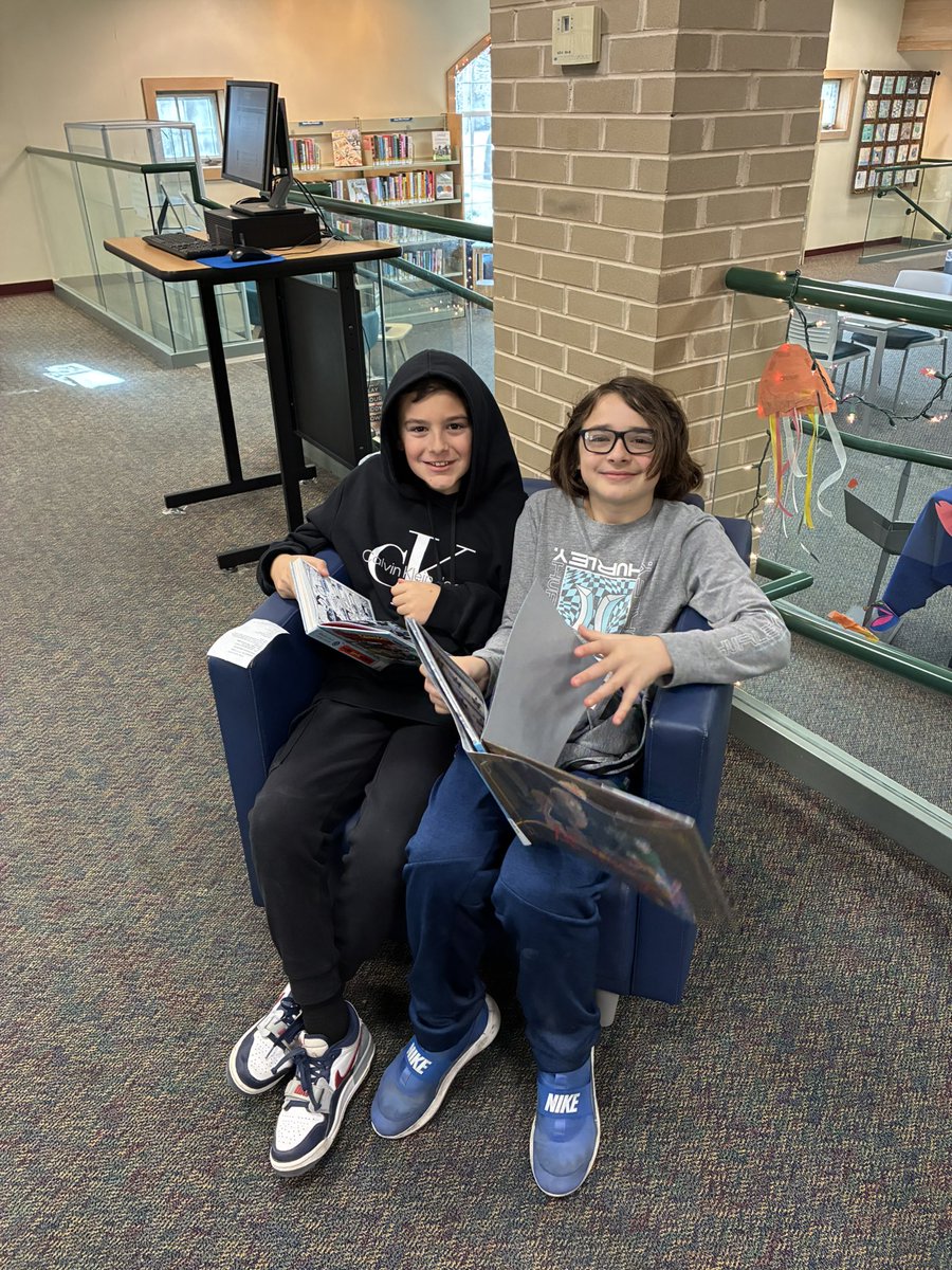 Ms. Dancisin tweet media