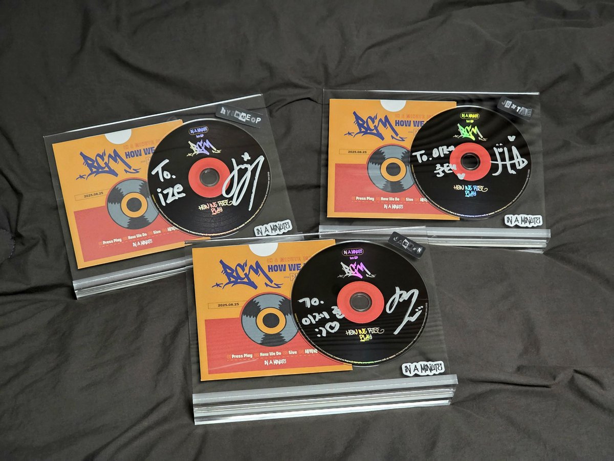 🐻💿 🐨💿 🐶💿

역시 CD에 받기 잘했어 ☘️

#InAMinute #인어미닛 #JAEJUN #재준 #JUNTAE #준태 #HYUNYEOP #현엽