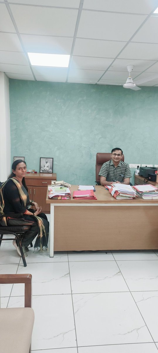 "સારા અધિકારીઓ સારી છાપ છોડીને જાય છે"<a href="/VivekTank_GAS/">Vivek Tank- Dy.Collector</a>  જે નિસ્વાર્થ સબંધો કાયમી નિભાવે છે #goodnatutre