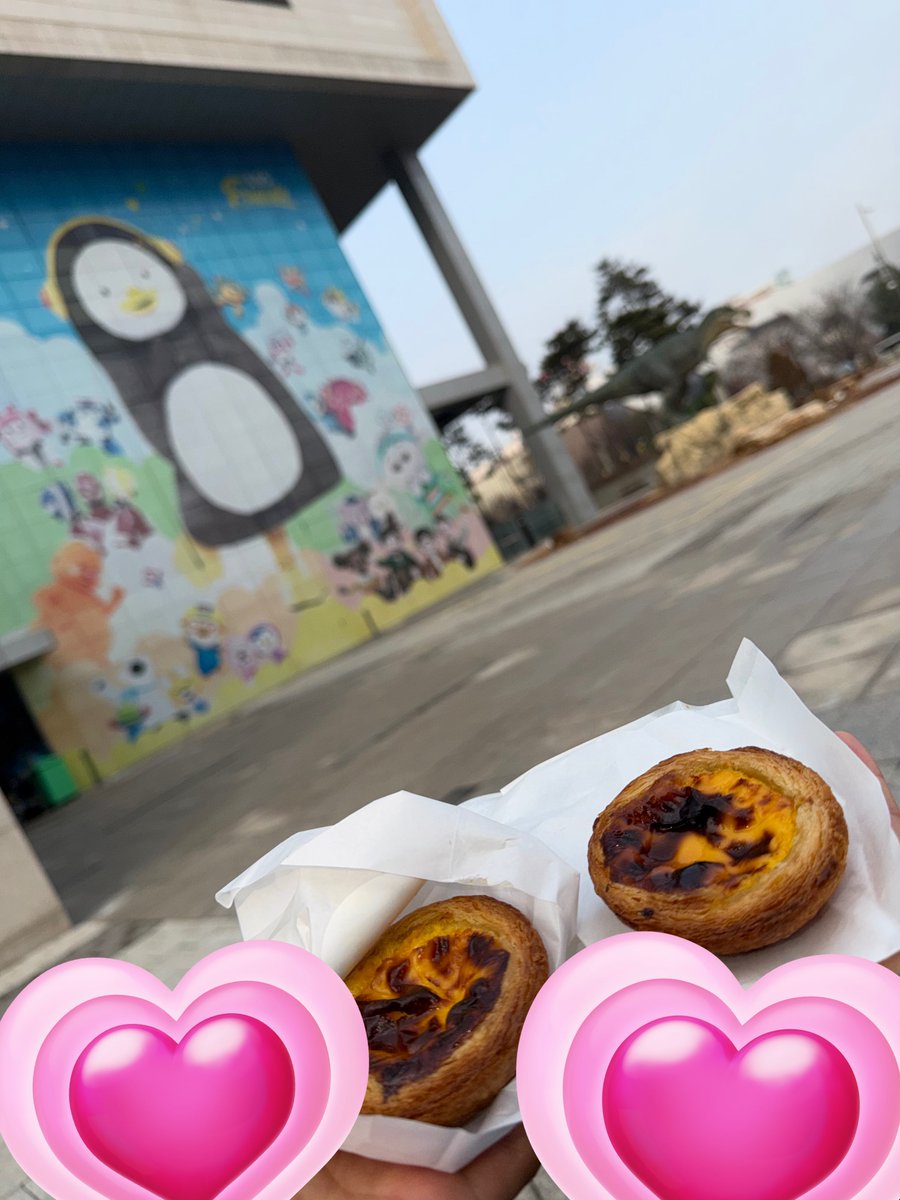 mackiahfan's tweet photo. #카롱미담
https://t.co/KQl5D9w769 https://t.co/ETERDL7C6F