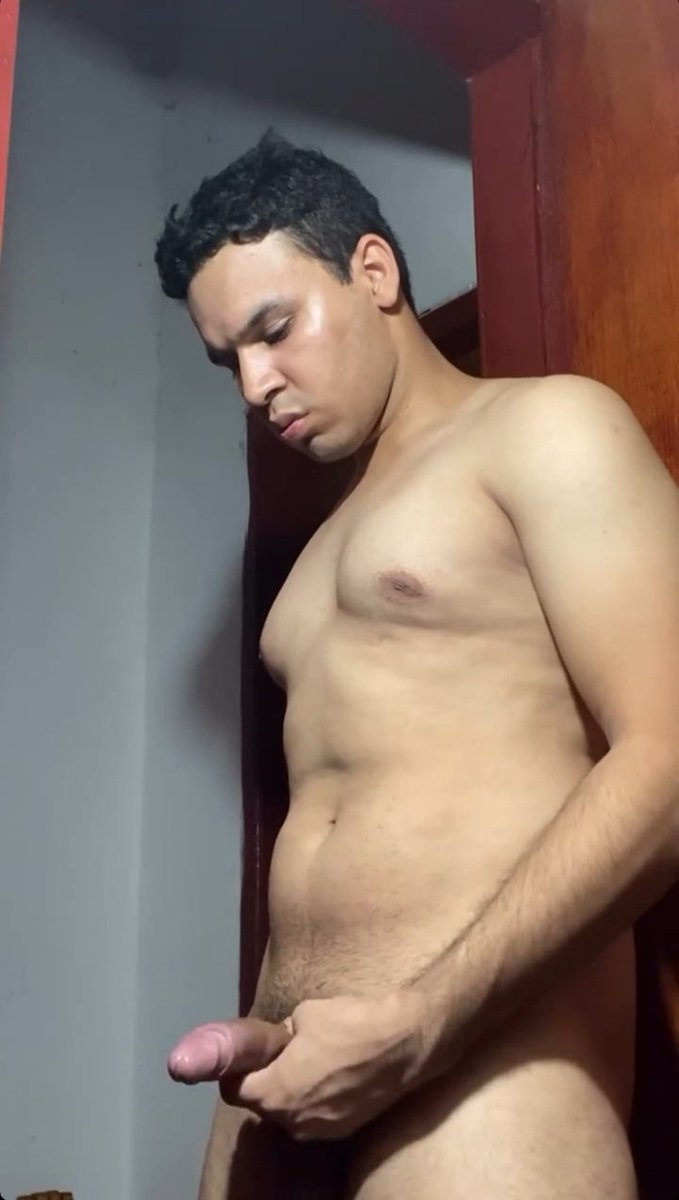Pablo2003___'s tweet photo. Hola
Aca con ganas de comer un culito ���🔥🍑🍑 https://t.co/8oBCicgFyN