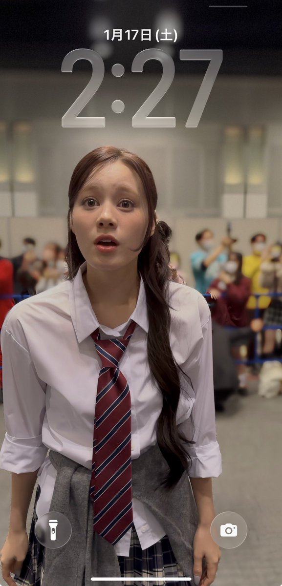 iPhoneのロック画面変えました。

全サの写真にする予定だったけど、このニナが流石にかわいすぎる…

#NINA #NINA_bubble