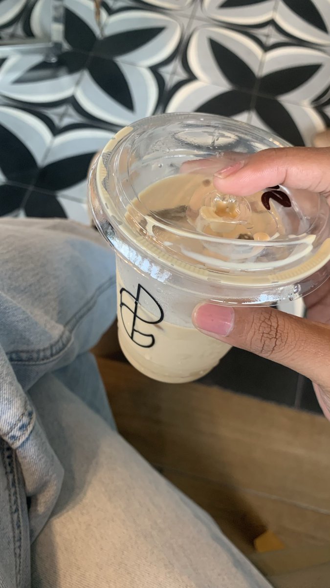 anothertya's tweet image. makan, ngopi, kerja, repeat