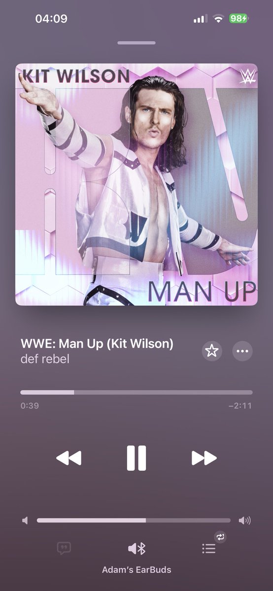 AdamGoldberg28's tweet image. Me in public:                  My headphones: