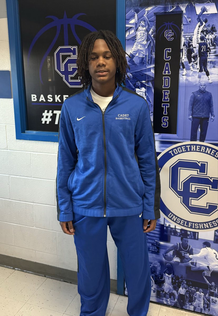 CadethoopsCC's tweet image. 🚨Score Alert🚨

JVB-60
LL-48

Smith-23pts 
Amos-9pts

~~~~~~~~~~~~~~~~~~~~~~~~~~~~~~~
JVW-45
LL-43

Washington-13pts
KeiOnn Cobb-PitBull Performance

@CoachSnell @Dbrooks4021 @TheColtSmith @GerikTerry @ConnallyISD @CCadetAthletics